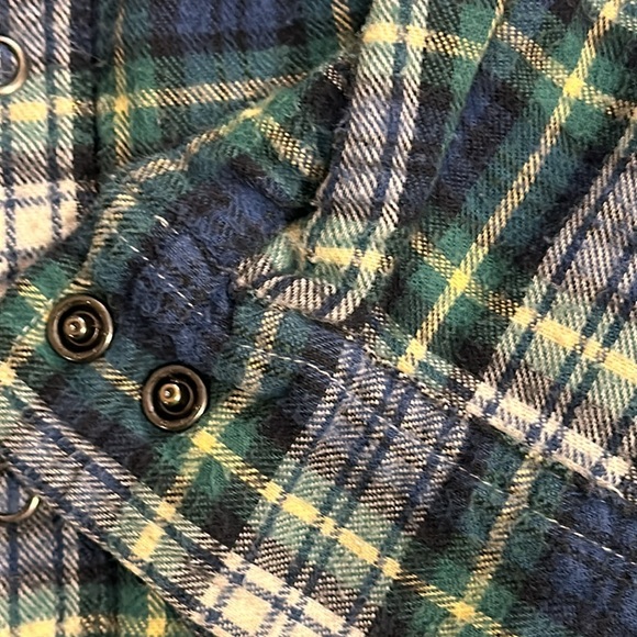 LLBean Little kids Medium Size(5-6) Flannel Hoodie in used like new condition. - Picture 8 of 10